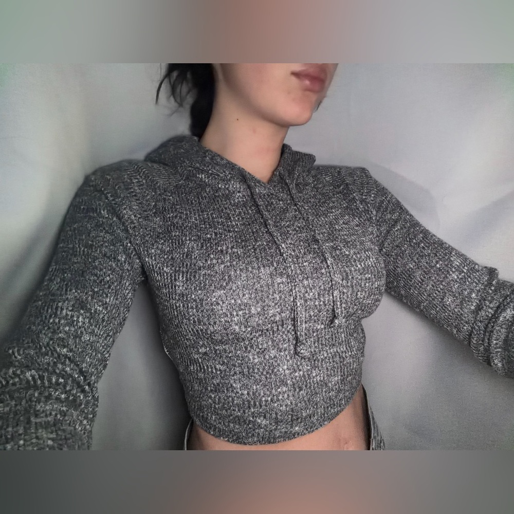 Gymshark Gray Women's Cropped Hoodie